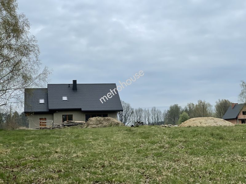 Dom na sprzedaż, Rawski, Wołucza