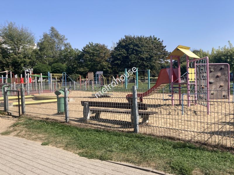 Mieszkanie na sprzedaż, Oleśnicki, Oleśnica, Plac Zwycięstwa