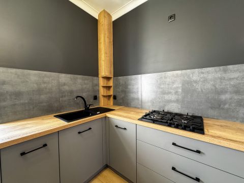 Sprzedaż Mieszkanie Sienkiewicza, Centrum, Kielce