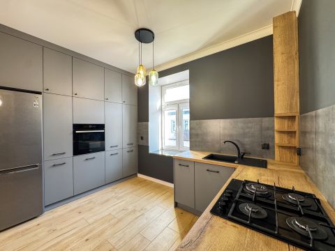 Sprzedaż Mieszkanie Sienkiewicza, Centrum, Kielce