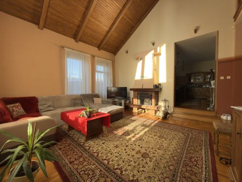 Sprzedaż Dom Powstańców, Błonie, pow. warszawski zachodni